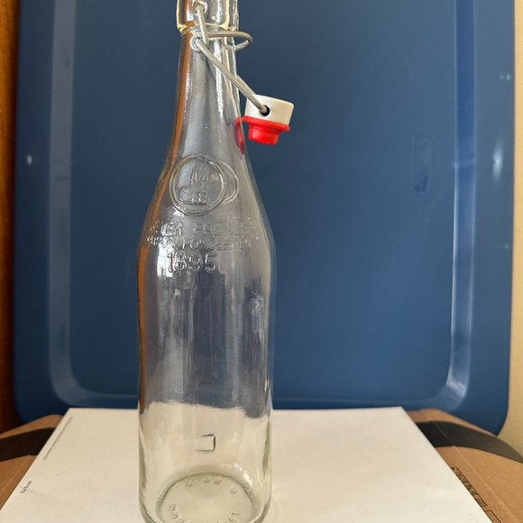 VINTAGE GEYER FRERES MAISON FONDEE EN 1895 GLASS BOTTLE - Picture 3 of 6